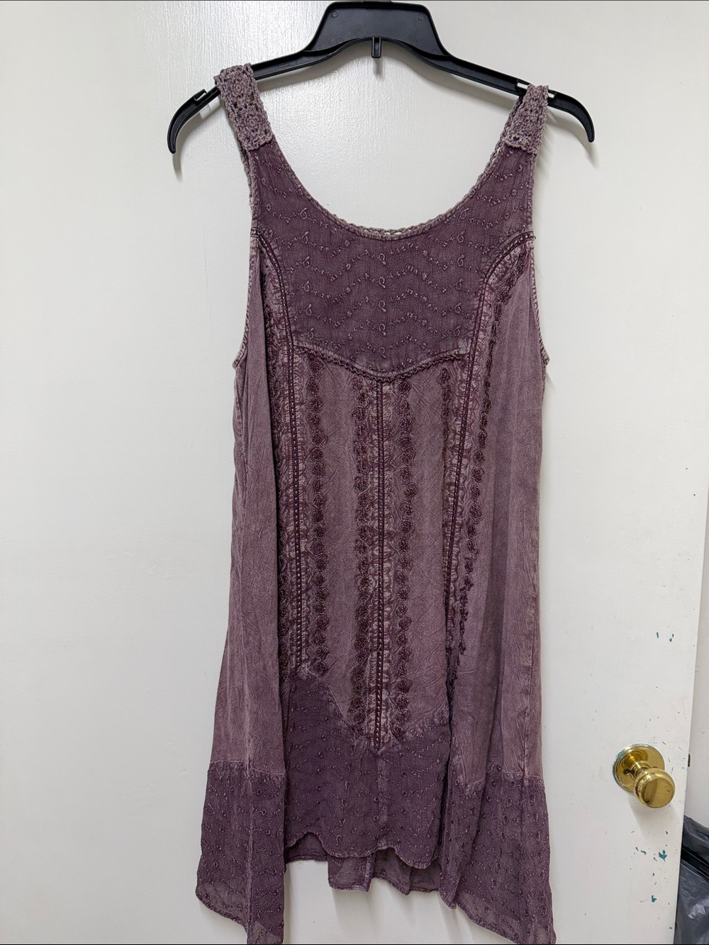 Sleeveless Embroidered Mauve Mini Dress